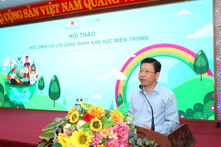 Hội thảo “Học sinh với lối sống xanh” khu vực miền Trung