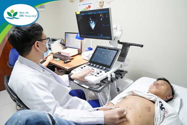 Cha mẹ đừng bỏ cuộc khi trẻ mắc bệnh tim bẩm sinh vì hoàn toàn có thể chữa lành
