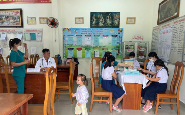 Đồng Nai: Hơn 80 nghìn người dân đã được tiêm vaccine sởi - rubella