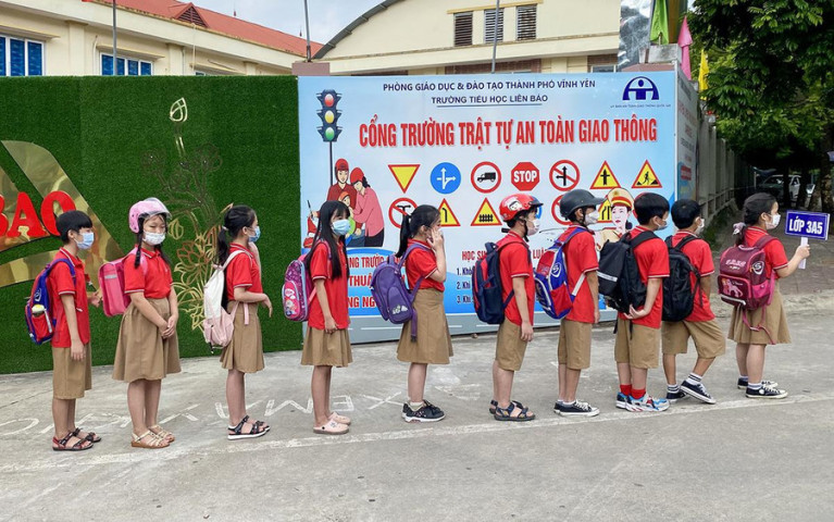 Tăng cường giảng dạy kiến thức về trật tự an toàn giao thông, kỹ năng thực hành điều khiển phương tiện đối với lứa tuổi học sinh