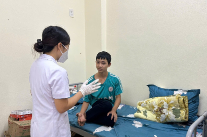 Lào Cai: Xử phạt cơ sở gây ngộ độc thực phẩm cho 80 người