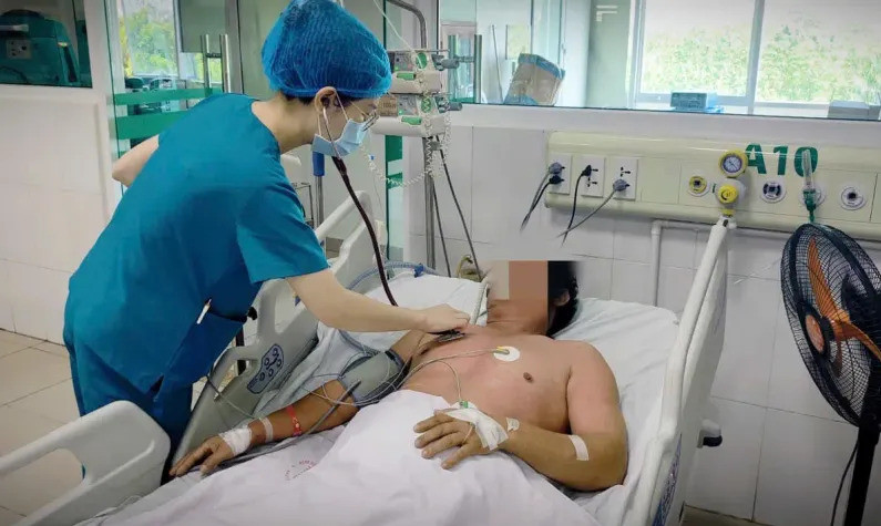 Cấp cứu bệnh nhân 56 tuổi suy hô hấp cấp do mắc sởi