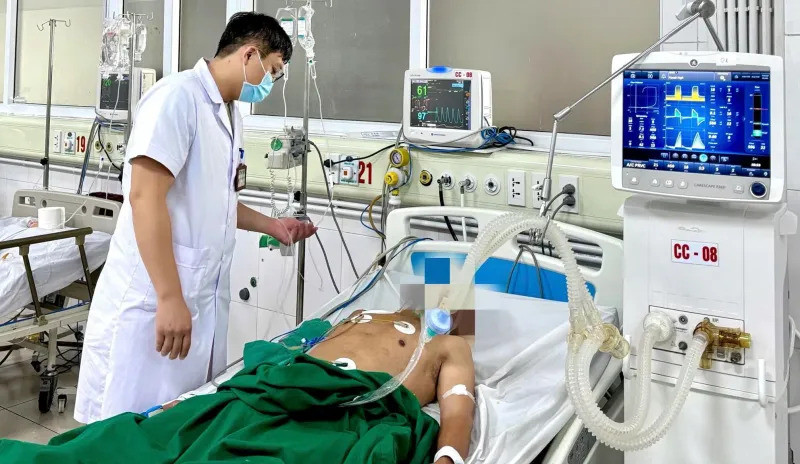 Điều trị cho nam bệnh nhân mắc uốn ván do ủ bệnh thời gian dài
