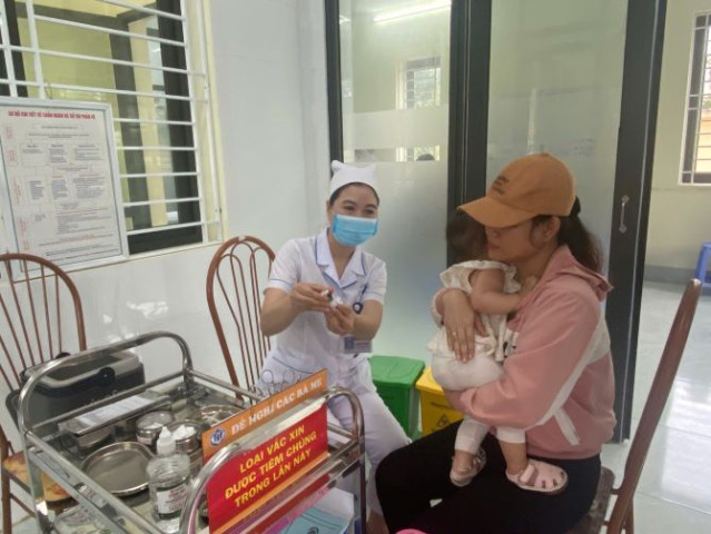 Hà Nội triển khai tiêm vaccine uốn ván – bạch hầu trong chương trình tiêm chủng mở rộng với mục tiêu đảm bảo trên 90% trẻ 7 tuổi