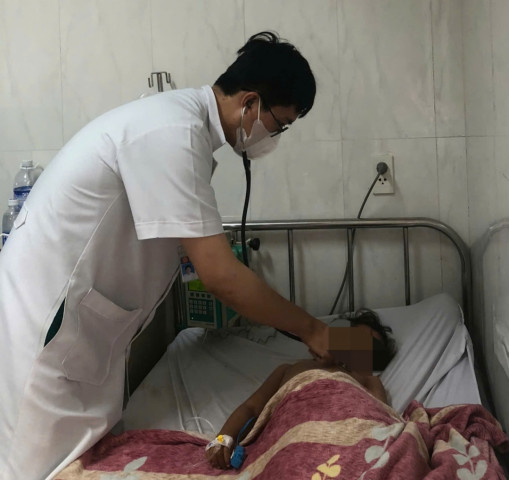 Đắk Lắk: Ngộ độc thịt cóc tự làm khiến 1 trẻ tử vong và 1 trẻ nguy kịch