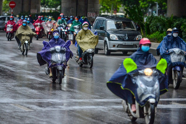 Dự báo thời tiết ngày 27/11: Bắc và Trung Trung Bộ có mưa vừa, mưa to, trời rét