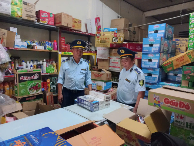 Tiền Giang phát hiện, xử lý 73 vụ vi phạm, thu phạt gần 250 triệu đồng, buộc tiêu hủy hơn 3,9 nghìn bao thuốc lá giả, nhập lậu
