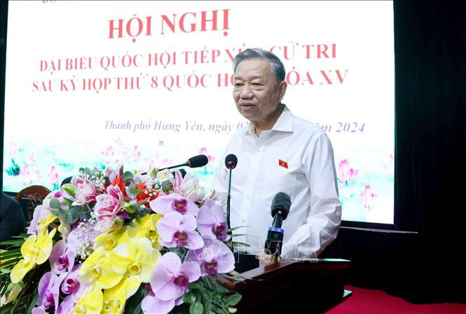 Tổng Bí thư Tô Lâm tiếp xúc cử tri tại tỉnh Hưng Yên