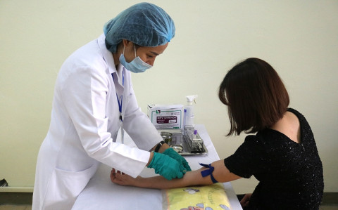 Bộ Y tế dự thảo chế độ phụ cấp ưu đãi theo nghề đối với viên chức, người lao động công tác tại các cơ sở y tế công lập