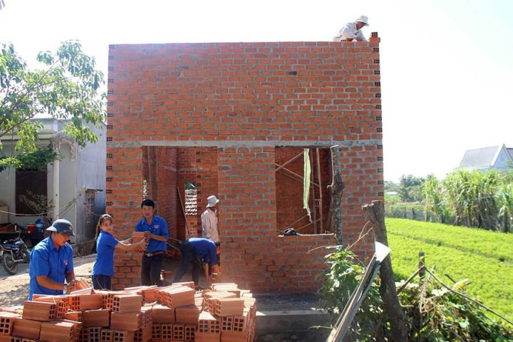Gia Lai: Triển khai chương trình “Cả nước chung tay xóa nhà tạm, nhà dột nát trên phạm vi cả nước trong năm 2025"