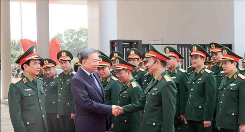 Tổng Bí thư Tô Lâm thăm và làm việc tại Bảo tàng Lịch sử Quân sự Việt Nam