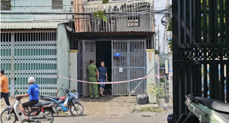 TP. Hồ Chí Minh: Xảy ra vụ cháy nhà dân khiến nhiều tài sản bị thiêu rụi