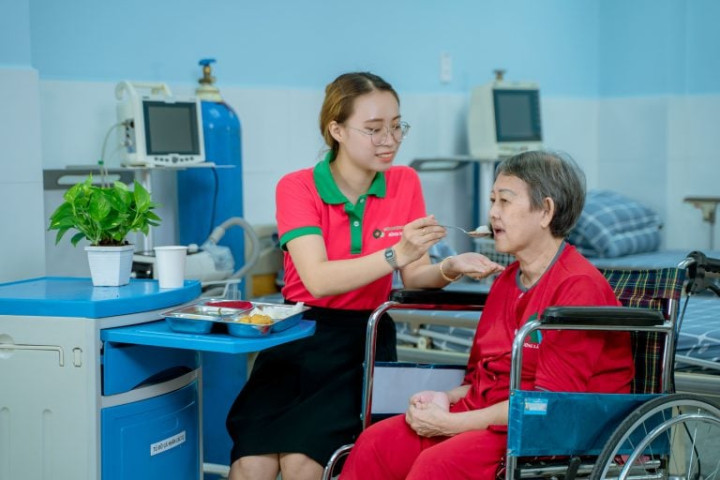 Những thực phẩm không tốt cho người cao tuổi cần nên tránh