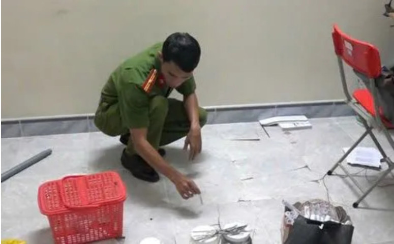 Gia Lai: Một cháu nhỏ tử vong do tự chế thuốc nổ