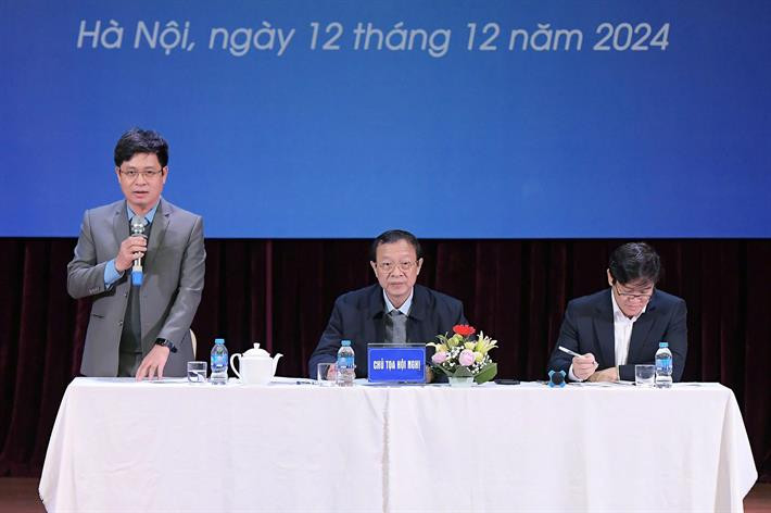 Hội nghị đánh giá công tác xã hội hóa biên soạn sách giáo khoa