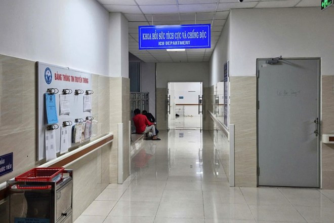 Bà Rịa - Vũng Tàu: 4 người nhập viện nghi do ngộ độc rượu