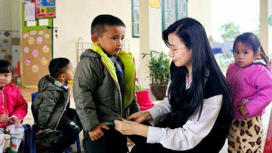 Lương Giang tiếp tục hành trình thiện nguyện năm thứ 8
