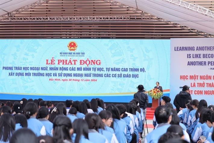 Phát động phong trào học ngoại ngữ, nhân rộng mô hình tự học và sử dụng ngoại ngữ