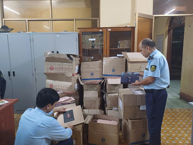 Phú Yên tạm giữ lô sản phẩm Hồng sâm thái lác, kẹo sâm, nước uống hồng sâm các loại không có nhãn phụ