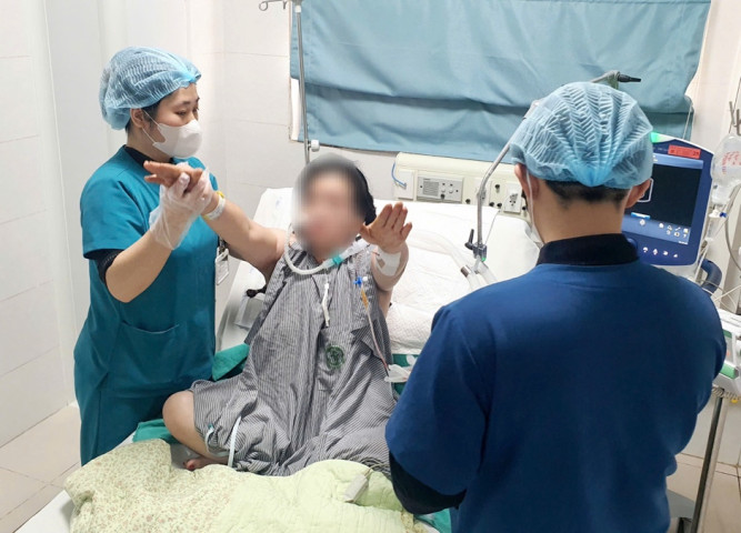 Cập nhật vụ phóng hoả tại quán cà phê đường Phạm Văn Đồng (Hà Nội): Các nạn nhân đã tự thở tốt và đang trong quá trình hồi phục
