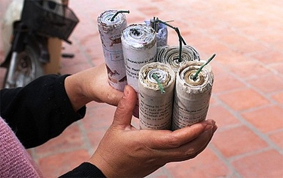 Gia Lai: 4 nam sinh bị thương do tự chế pháo nổ