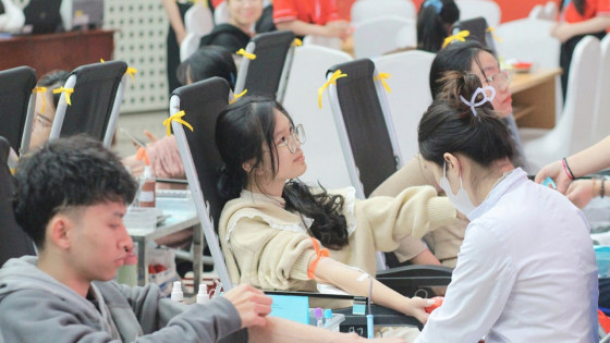 Chương trình hiến máu Nắng tháng Giêng: Gom giọt máu - Nắng xuân về