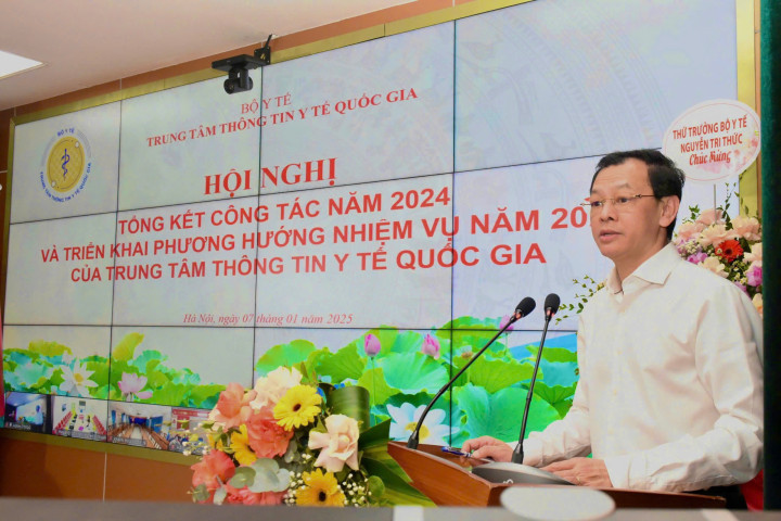 Hội nghị Tổng kết công tác năm 2024 và triển khai nhiệm vụ năm 2025 của Trung tâm Thông tin y tế Quốc gia