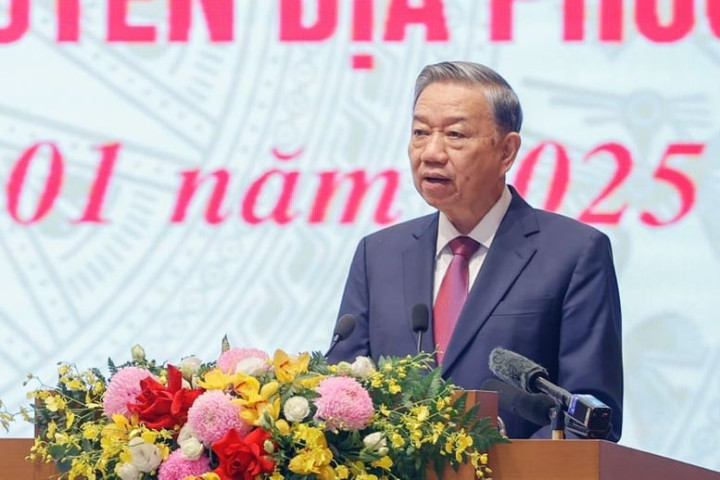 Hội nghị tổng kết công tác năm 2024, triển khai công tác năm 2025 của Chính phủ và chính quyền địa phương