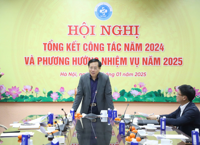 Hội nghị Tổng kết công tác năm 2024 và phương hướng nhiệm vụ năm 2025 của Trung tâm Mua sắm tập trung thuốc Quốc gia