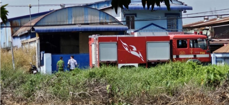TP. Hồ Chí Minh: Nổ lớn tại công ty ép keo khiến 1 người tử vong