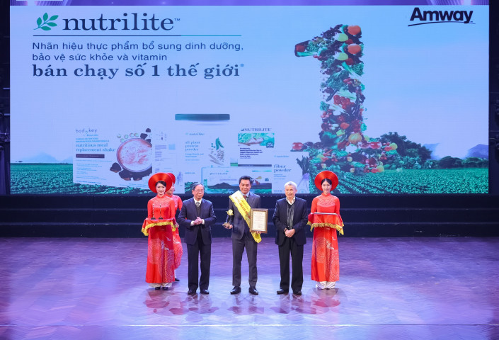 Amway Việt Nam lần thứ 12 vinh dự nhận giải thưởng “Sản phẩm vàng vi sức khỏe cộng đồng”