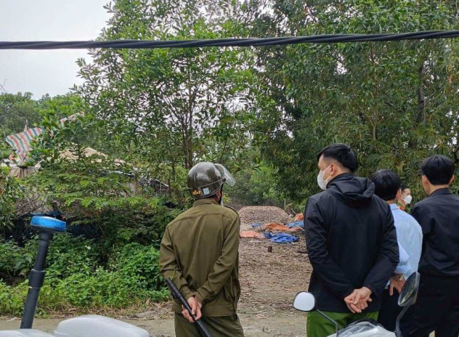 Quảng Nam: Hai vợ chồng tử vong nghi do khí độc tại lò vôi