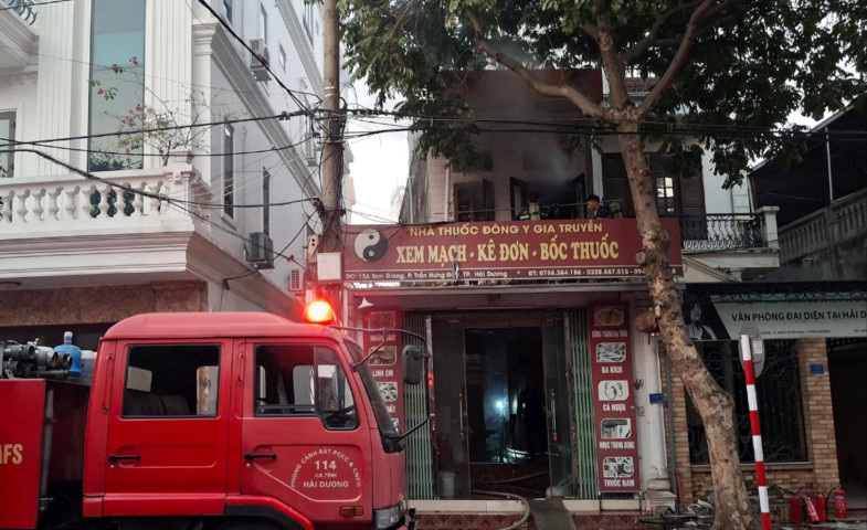 Hải Dương: Xảy ra cháy ở phố Tam Giang, chủ nhà may mắn thoát nạn