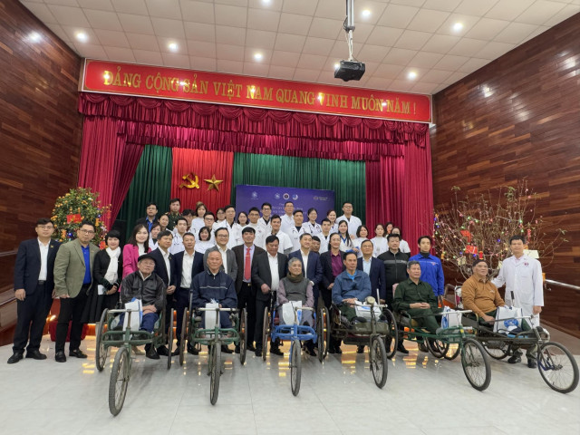 Ấm lòng tình cảm gửi trao đến thương, bệnh binh tại Trung tâm Điều dưỡng thương binh Thuận Thành