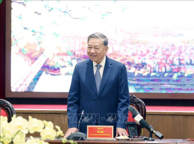 Tổng Bí thư Tô Lâm thăm và chúc Tết Đảng bộ, chính quyền và Nhân dân Thủ đô Hà Nội