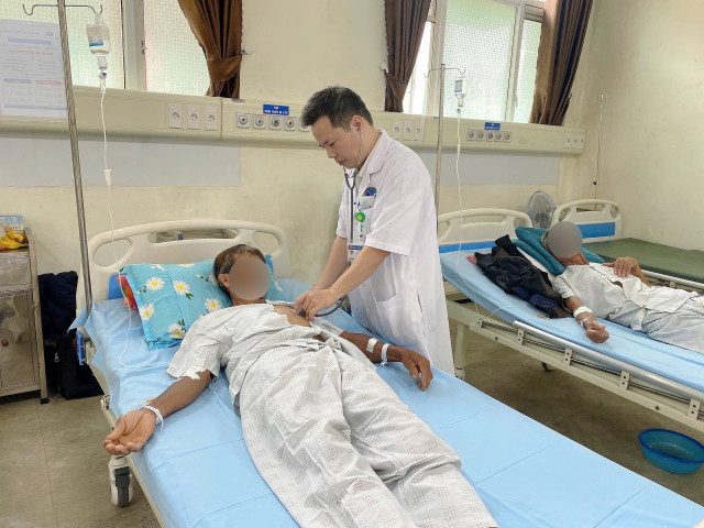 Quảng Nam: Cứu sống nam người bệnh với vết thương ngực sâu 10cm do di vật kẽm