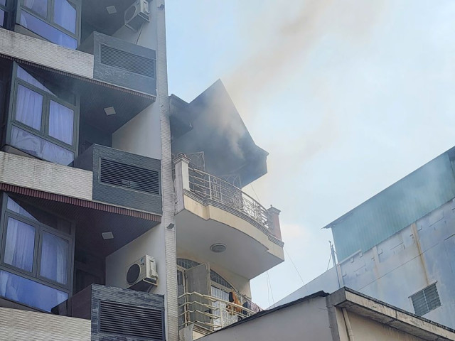 TP. Hồ Chí Minh: Xảy ra cháy tại căn nhà 4 tầng có hơn chục phòng trọ