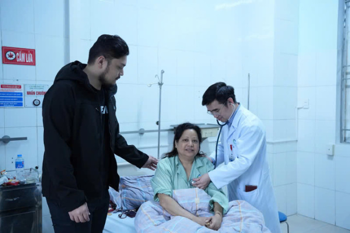 Quảng Ninh: Cứu sống nữ du khách người Ấn Độ bị nhồi máu cơ tim cấp nguy kịch