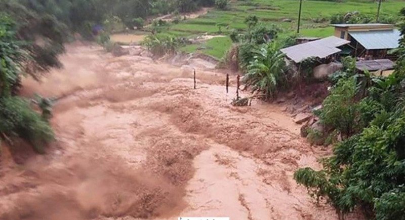 Cảnh báo nhiều khu vực tại Đà Nẵng, Phú Yên và Đắk Lắk có nguy cơ xảy ra lũ quét, sạt lở đất