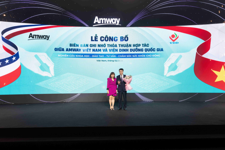 Amway Việt Nam ra mắt chiến lược "Sống khỏe mạnh, sống hạnh phúc" tại Amway Expo 2025
