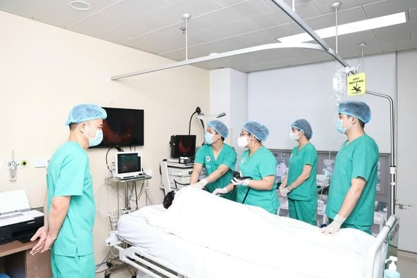 Hà Nội: Cấp cứu tiêu hóa nhiều trường hợp bệnh nhân mắc dị vật kim loại
