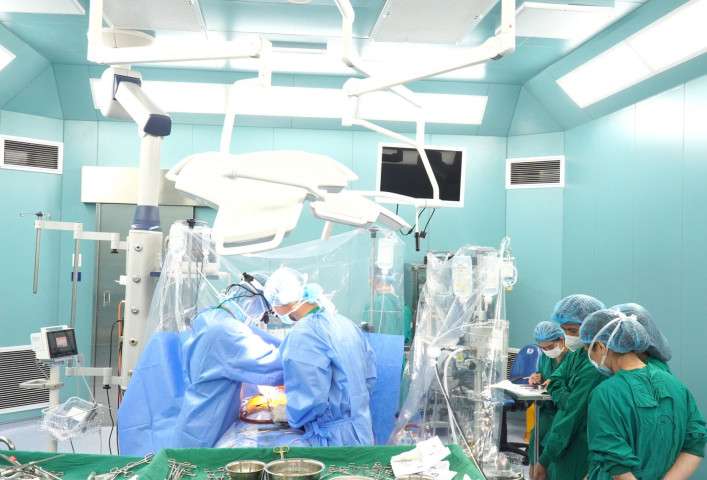 Quảng Nam: Phẫu thuật tim hở phức tạp cho 2 nữ bệnh nhân lớn tuổi