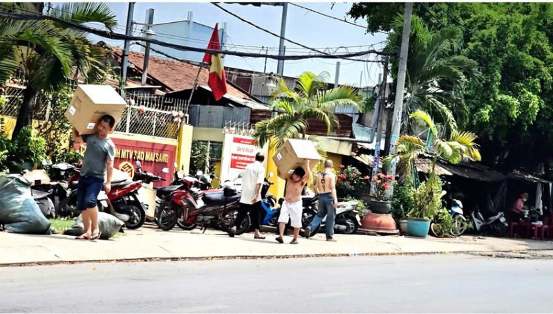 Tp Hồ Chí Minh: Xảy ra cháy tại xưởng sản xuất ba lô, túi xách ở Hóc Môn