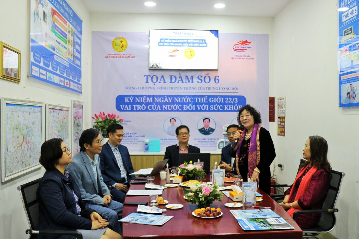 Hưởng ứng Ngày Nước thế giới 22/3/2025: Vai trò của nước đối với sức khỏe