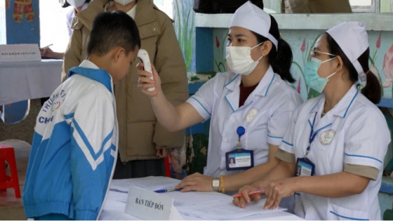 Gia Lai: Một bệnh nhi 5 tuổi tử vong nghi do biến chứng sởi
