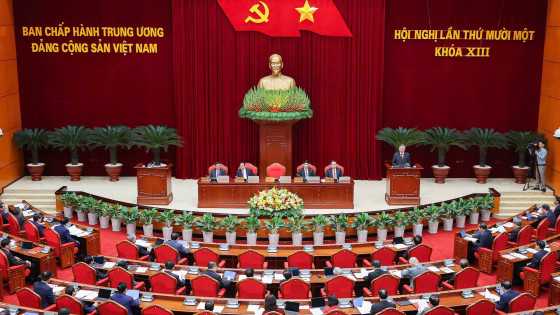 Ban Chấp hành Trung ương Đảng thi hành kỷ luật cán bộ
