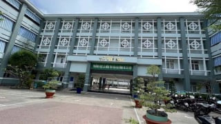 Tổ chức điều tra, truy xuất nguồn gốc vụ nghi ngờ ngộ độc thực phẩm xảy ra tại Trường Tiểu học Võ Thị Sáu, TP. Hồ Chí Minh