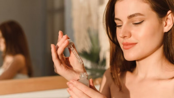 Niacinamide và retinol: Loại nào tốt hơn?