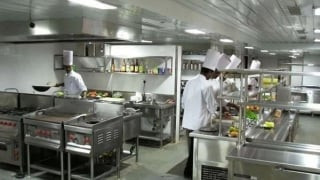 An toàn thực phẩm nguyên liệu, khâu quan trọng trong bảo đảm an toàn bếp ăn tập thể