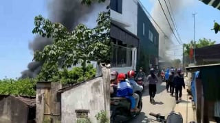 Hà Tĩnh: Xảy ra vụ cháy lớn ở xưởng may mặc